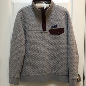 VGUC - Patagonia women’s organic cotton quilted Snap-T pullover